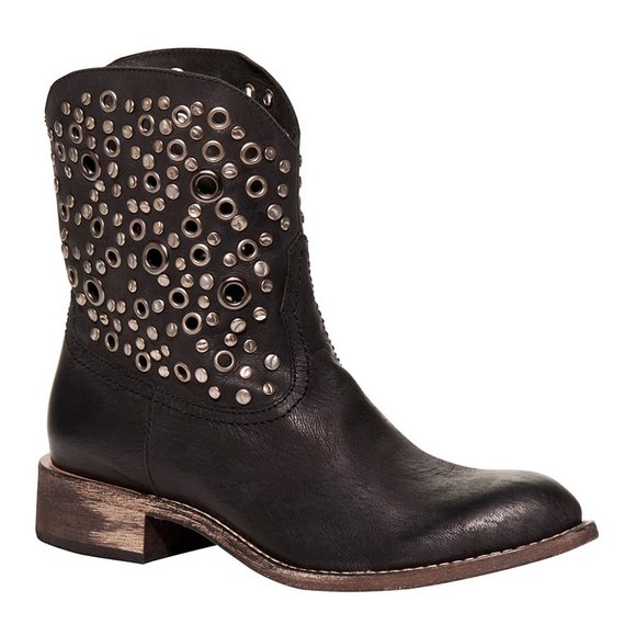 lucchese ankle boots